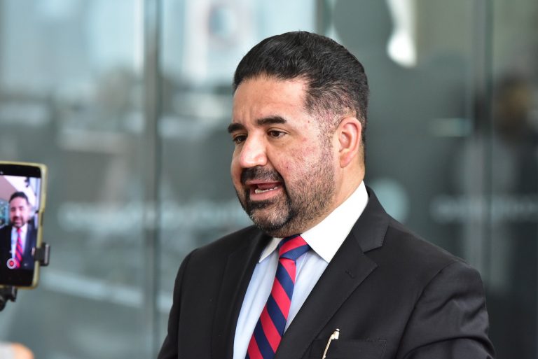 Reforma judicial no aplicará en Chihuahua; Francisco Sánchez gana amparo para que Congreso no modifique Constitución Local