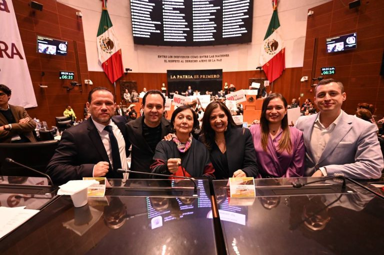 No corresponde a Morena prohibir la revisión de la Constitución: Movimiento Ciudadano