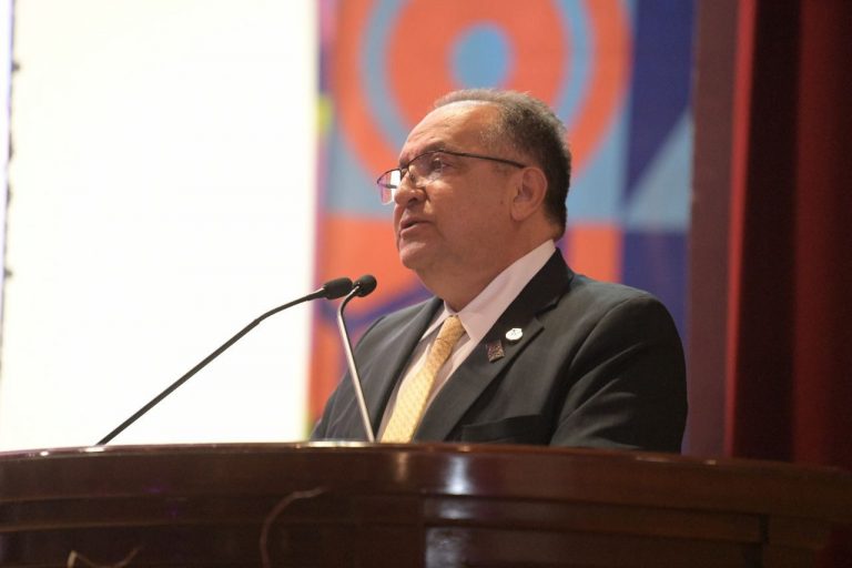 Rinde Rector de la UACH Segundo Informe de Actividades