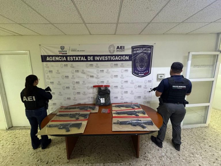 Aseguran armas largas y equipo táctico en Chihuahua