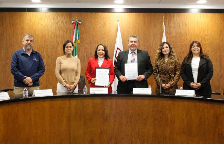 Firma ICHITAIP convenio con la UPNECH para realizar evaluaciones con fines de certificación de este órgano garante