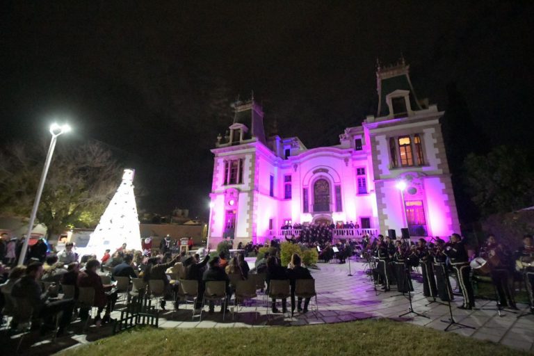 La Quinta Gameros se ilumina con la magia de la Navidad