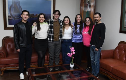 Contribuye la Facultad de Contaduria y Administración a la Internacionalización de la UACH