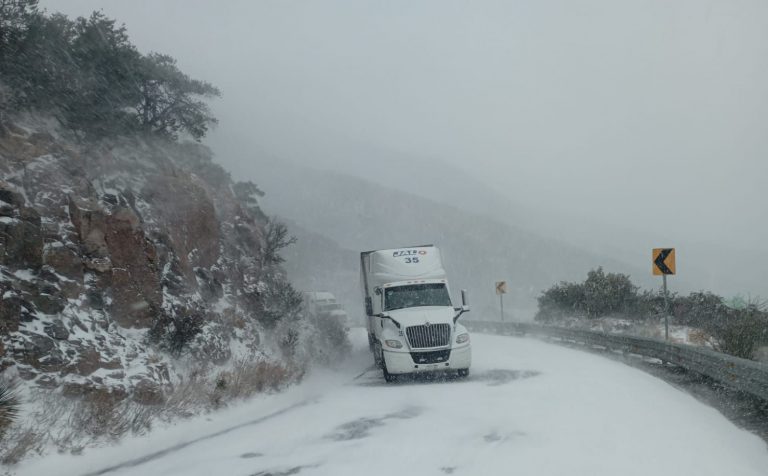 Nieva en 17 municipios del estado