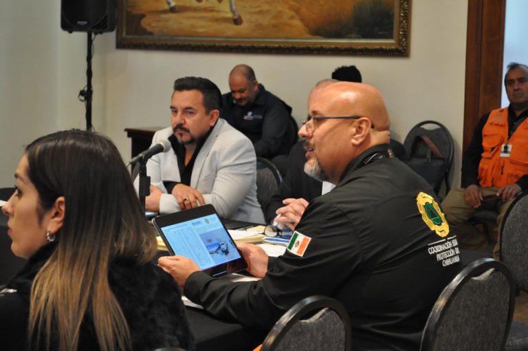 Aprueban adquisición de insumos para atender emergencias
