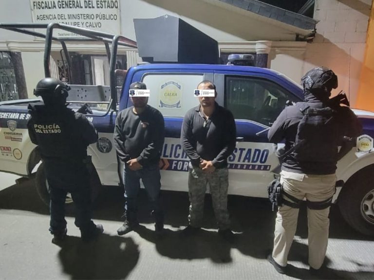 Caen dos hombres armados en Guadalupe y Calvo