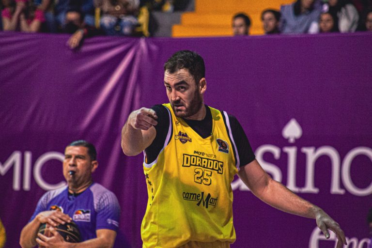 Vuelve con Dorados