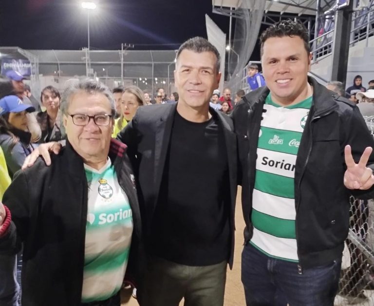 Jared Borgetti se lleva la noche en Chihuahua