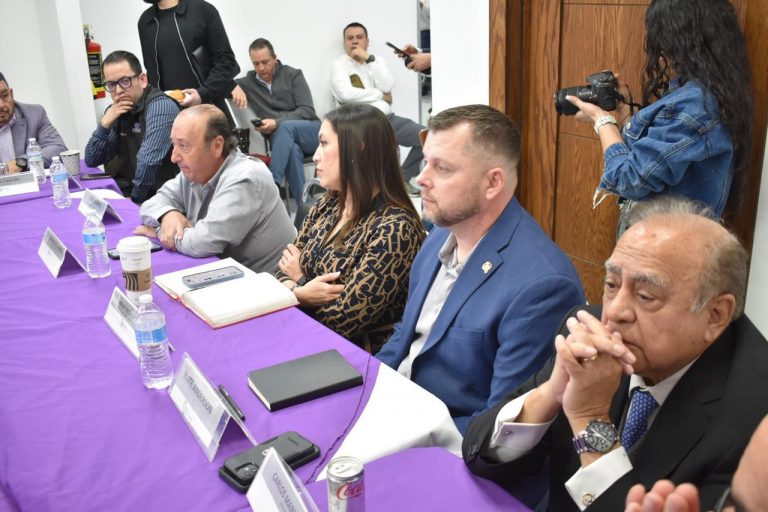 Expone FGE acciones en Mesa de Seguridad