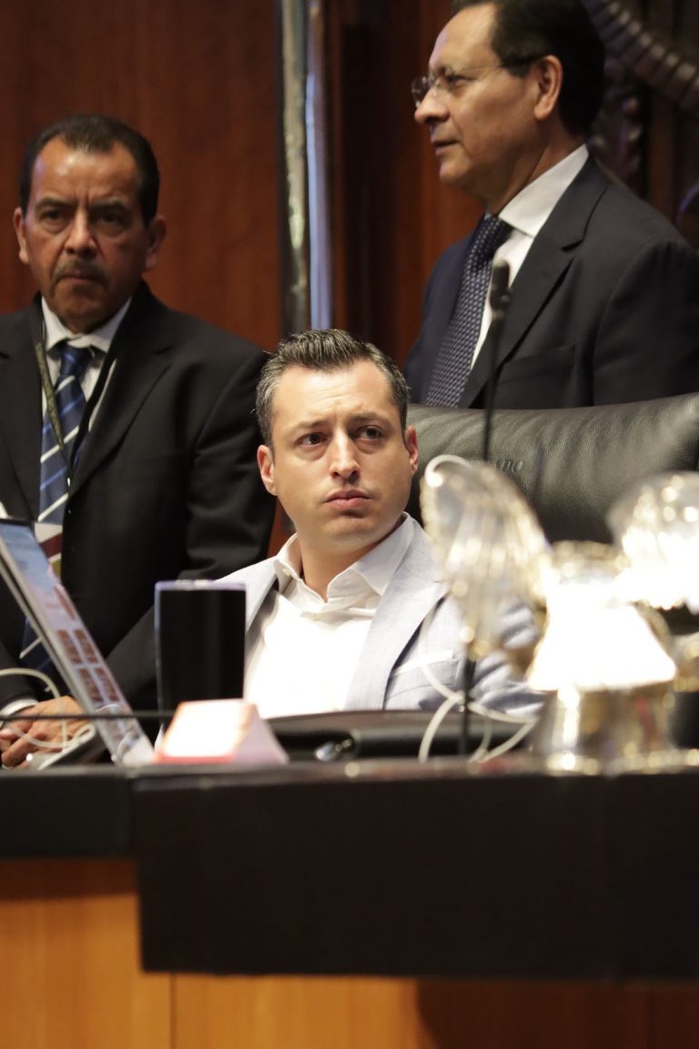 Buscan en Senado monitorear deportaciones