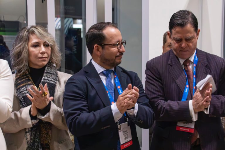 Promueven al sector minero de Chihuahua en convención internacional
