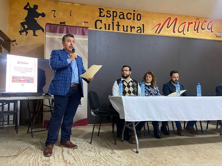 Toman protesta al nuevo Consejo Consultivo Municipal de Turismo en Madera