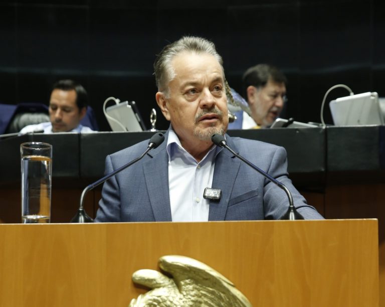 “Debe EUA dar nombres, acusaciones de narcogobierno no pueden ser excusa para amenazas”: Mario Vázquez