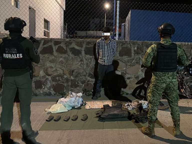 Cae hombre con explosivos en Moris