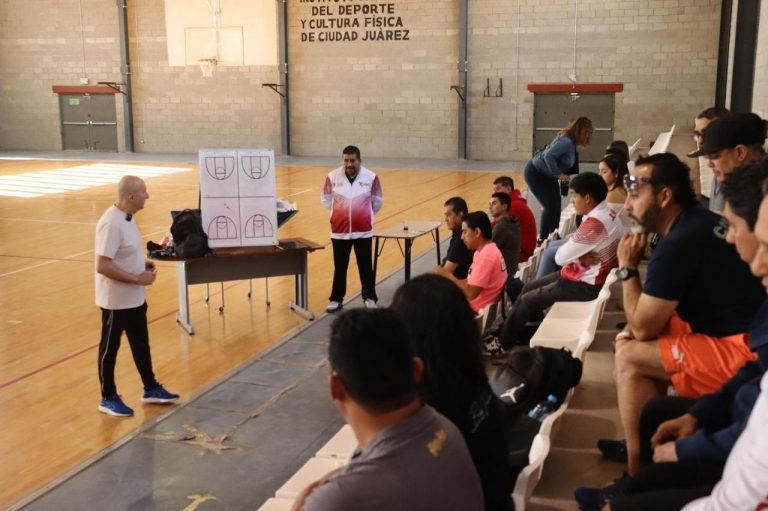 Comparte coach español secretos de la duela a juarenses