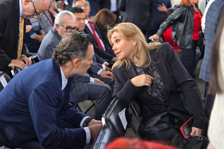 Maru Campos acompaña a Claudia Sheinbaum en la presentación del Plan México