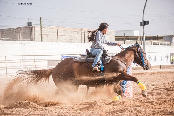 Triunfan amazonas en el Circuito Regional de Rodeo