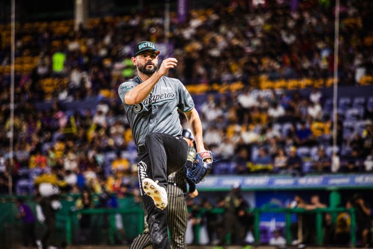 Colosal pitcheo frena a Dorados