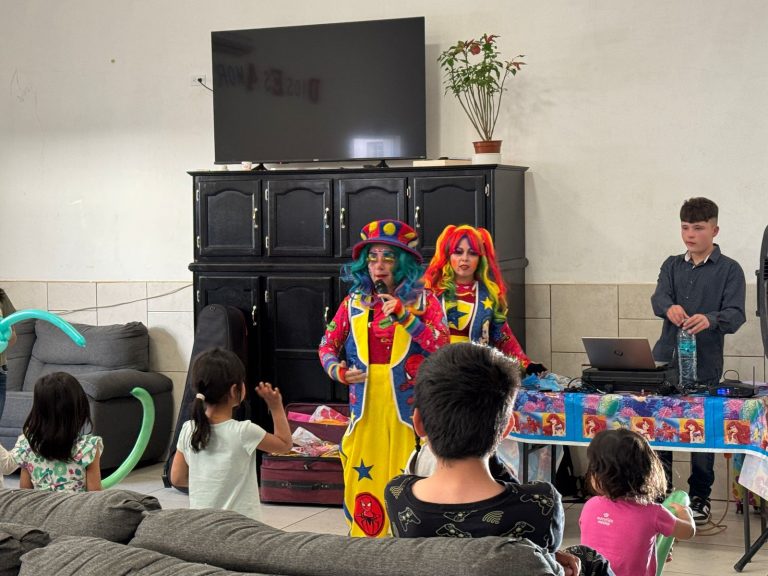 Celebra SSPE el Día del Niño con infancias del albergue “Brazos Abiertos”