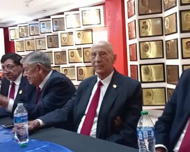 Tableros de basquetbol quedan sin defensa; muere Manuel ‘Patio’ Arzate