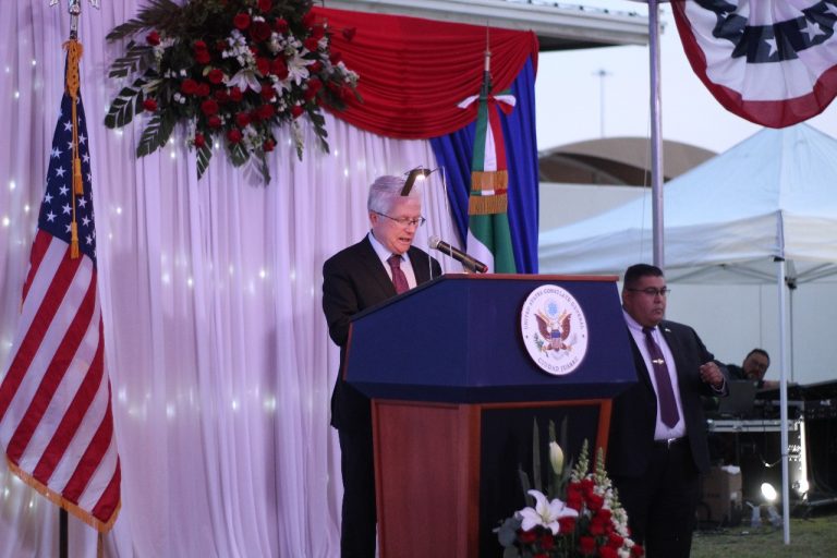 Asiste SSPE al acto conmemorativo del 249 Aniversario de EE.UU. en su Consulado en Juárez