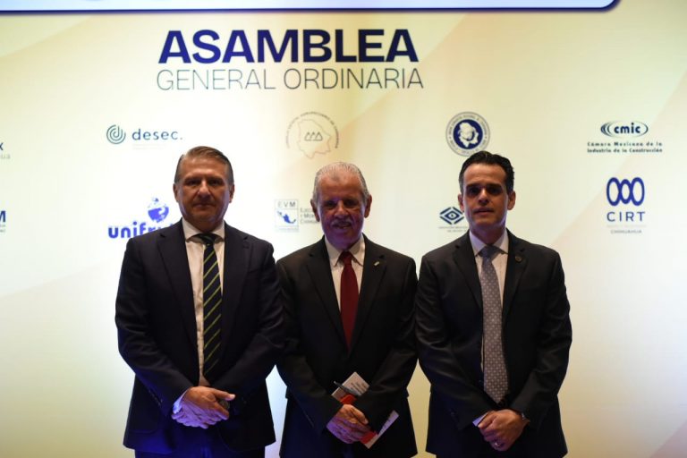 Toma protesta nuevo Consejo Directivo del CCE Chihuahua; lo encabeza Leopoldo Mares Delgado