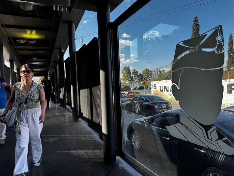 Módulo de credencialización del Bowí en la estación Juan Escutia no brindará servicios por mantenimiento