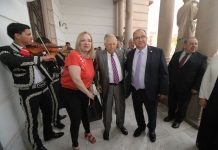 Rinden homenaje al Mtro. Luis Alfonso Rivera Soto por más de cinco décadas de trayectoria docente en la UACH