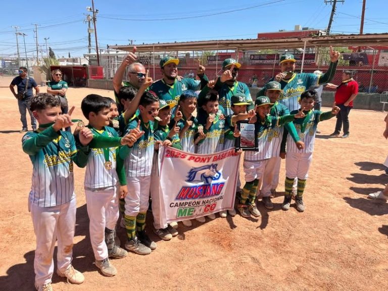 Rodrigo pide ayuda a su padre Roberto Osuna para ir a Serie Mundial Pony League