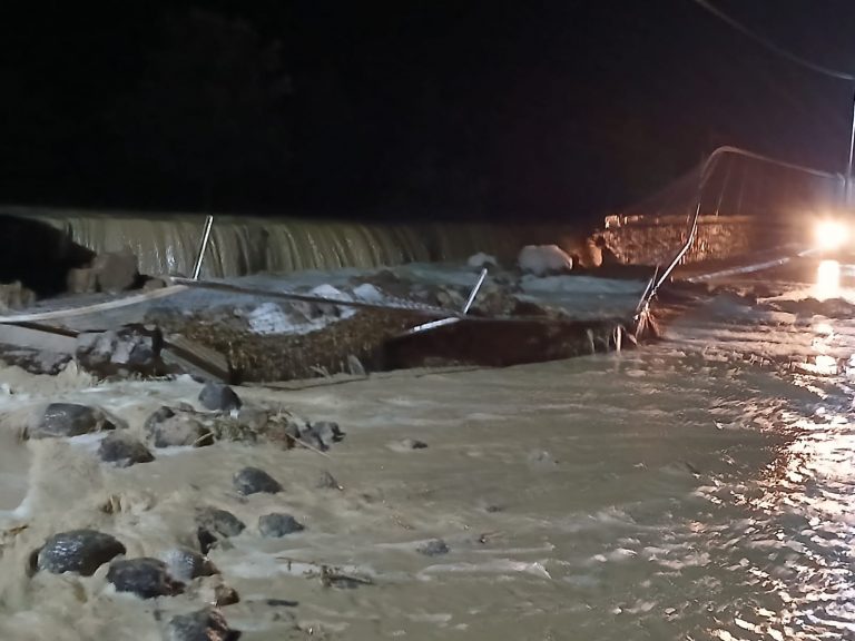 Llueve en serio en varios municipios de la entidad