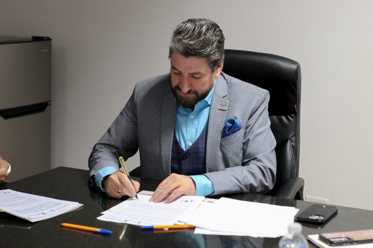Firman convenio de colaboración la Secretaría de Turismo y el Instituto Tecnológico de Jiménez