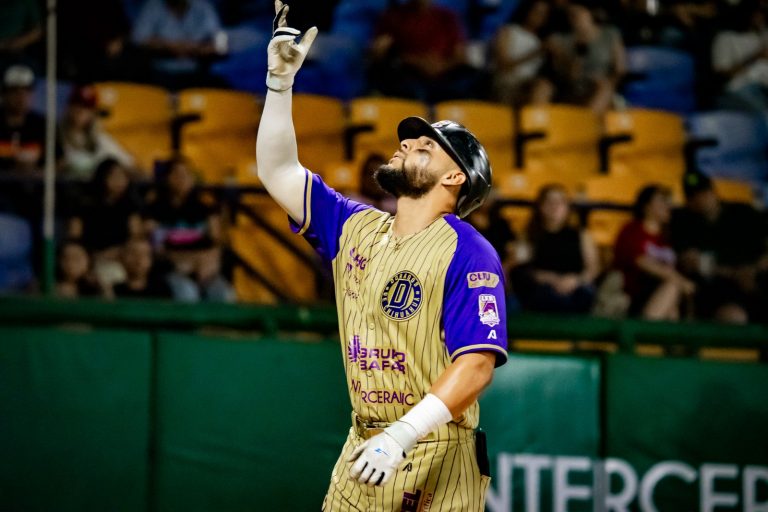 Dorados noquea a Mazorqueros