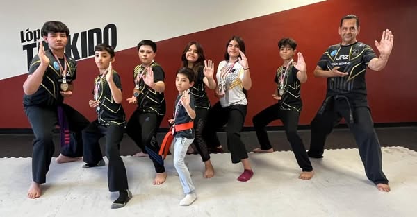 LUCEN ARTEMARCIALISTAS EN MACRORREGIONAL