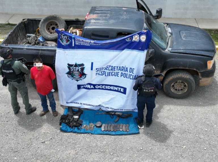 Detiene SSPE a hombre armado durante persecución en Madera