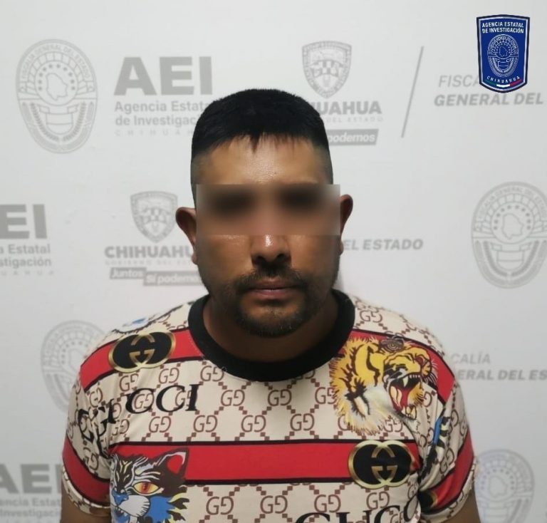 Detiene AEI a dos masculinos con órdenes de aprehensión en Madera y Bocoyna