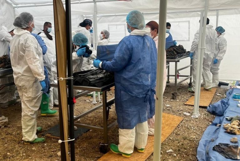 Logra FGE identificación de 53 de las personas localizadas sin vida en el crematorio ‘Plenitud’