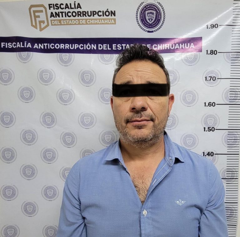 Ejecuta Fiscalía Anticorrupción orden de aprehensión por uso de documentos alterados en procedimiento de licitación