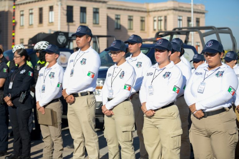 Conmemoran el Día Nacional de Protección Civil en la Plaza del Ángel