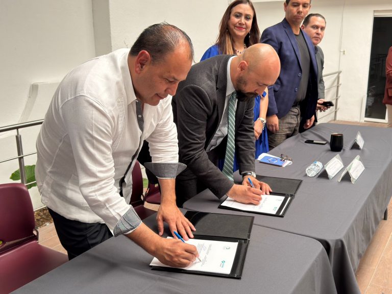 Firman convenio de colaboración CEDH y CONALEP