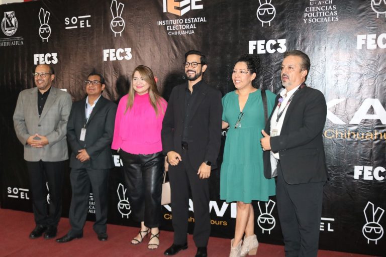 Alfombra roja y cortometrajes: la UACH apuesta por el cine joven