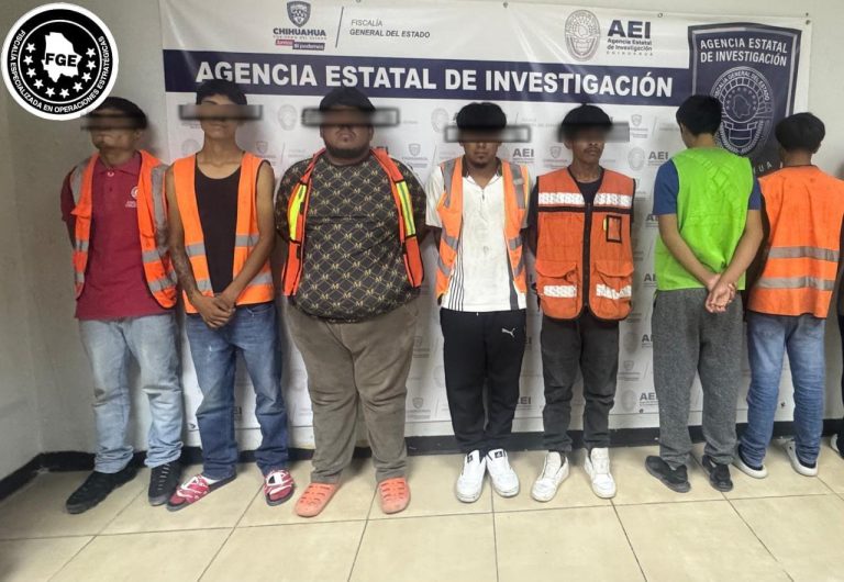 Detiene FEOE en flagrancia a siete probables responsables de secuestro y aseguran un arma de fuego