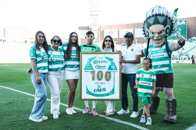 Aldo Lopez llego a 100 juegos con Santos