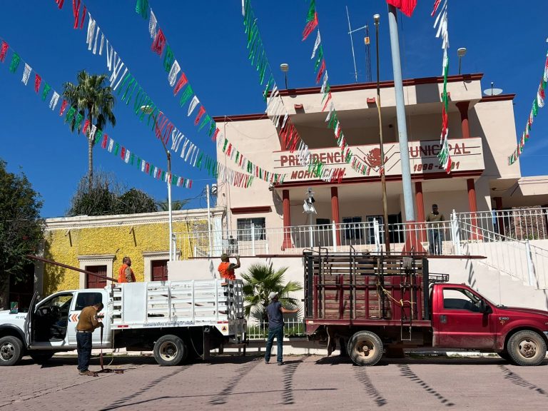 Entrega Gobierno del Estado apoyos a familias afectadas por lluvias en El Pilar, municipio de Moris