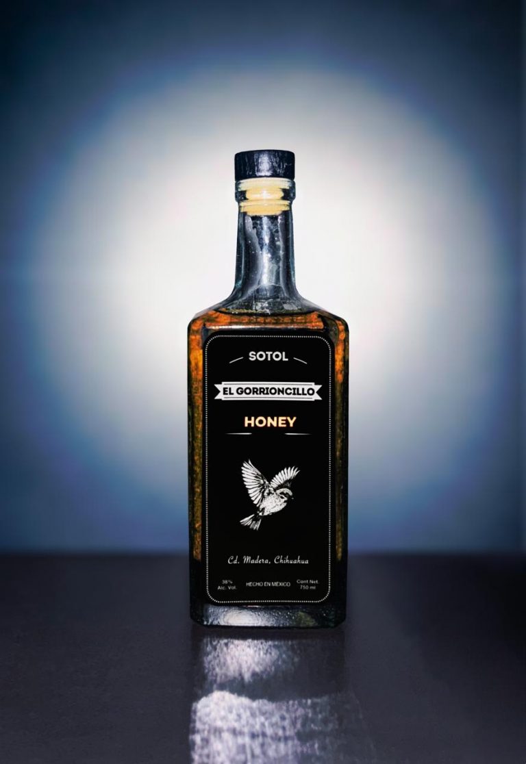 Sotol El Gorrioncillo Premium: tradición serrana con espíritu cristalino