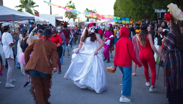 Realizan en la UACH la tradicional Verbena 2025 ¡Viva la Muerte!