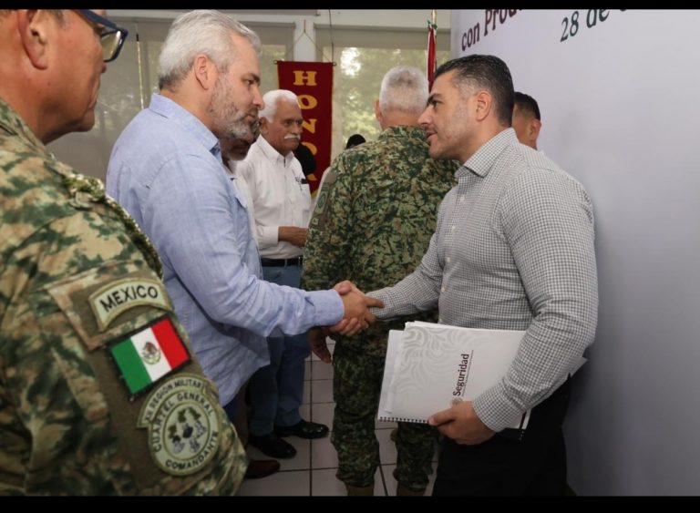 EL GABINETE DE SEGURIDAD SE REÚNE CON AUTORIDADES ESTATALES Y PRODUCTORES DE LIMÓN EN MICHOACÁN