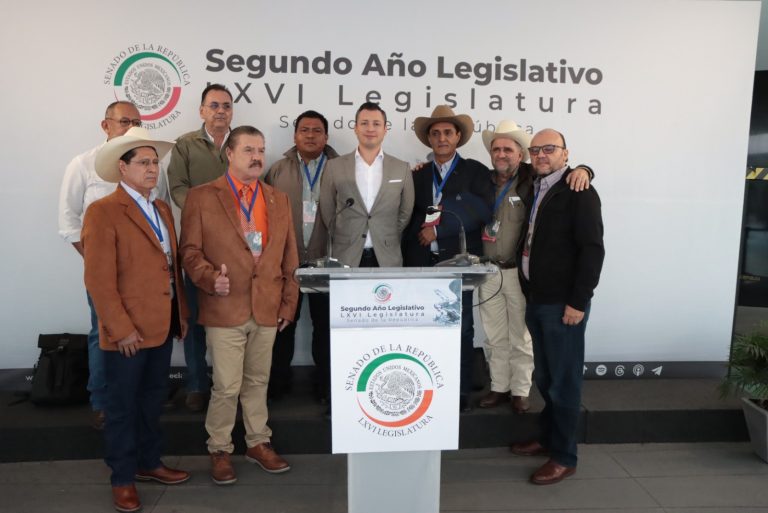 Urge Luis Donaldo Colosio al gobierno federal a erradicar gusano barrenador