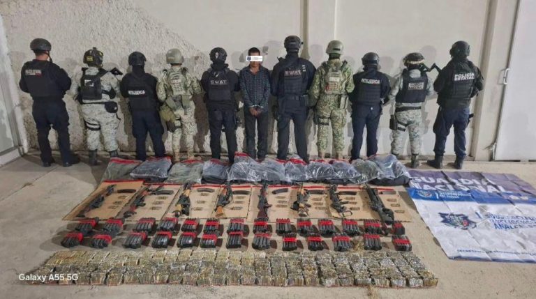 Neutralizan SSPE y Fuerzas Federales a hombre con arsenal y más de 6 mil balas