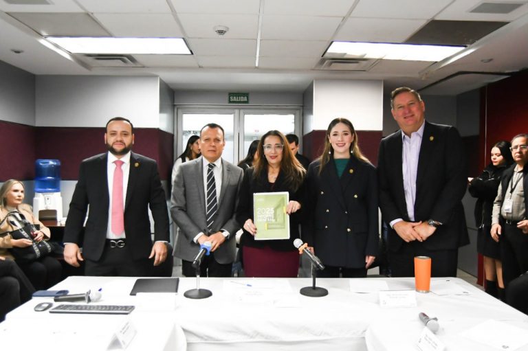 Leticia Ortega recibe informe de resultados de la ASE sobre la cuenta pública 2024