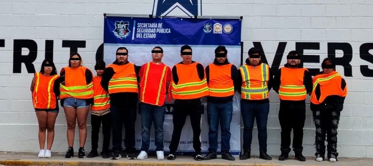 Caen diez presuntos secuestradores